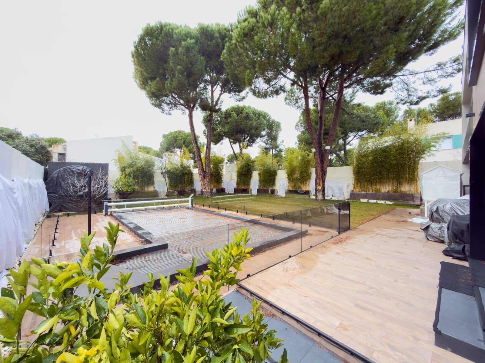 5 makuuhuone Huvila myytävänä paikassa Pozuelo de Alarcon mukana uima-altaan 
autotalli - 3 000 000 € (Ref: 9582943)