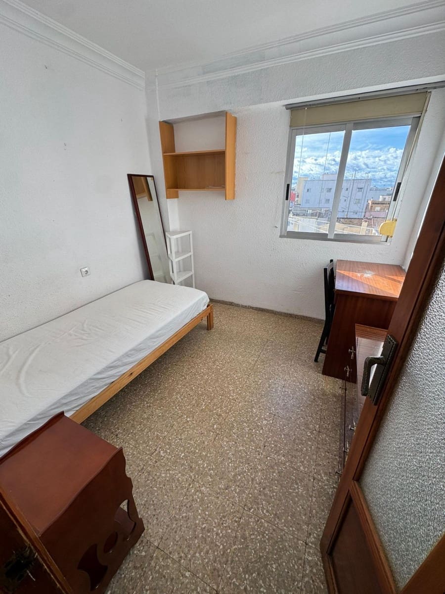 3 soverom Leilighet til salgs i Paterna - € 160 000 (Ref: 9582945)