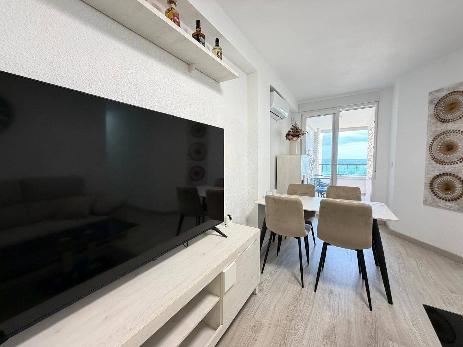Apartamento de 3 habitaciones en Torrevieja en venta con garaje - 273.000 € (Ref: 9582946)