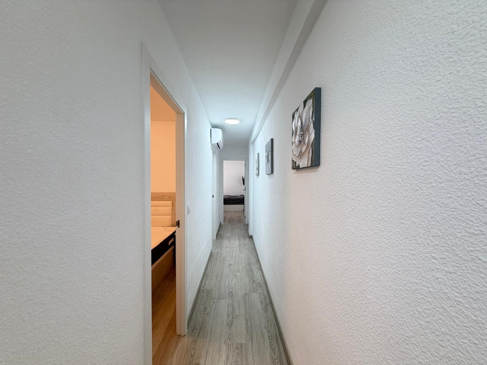 Apartamento de 3 habitaciones en Torrevieja en venta con garaje - 273.000 € (Ref: 9582946)