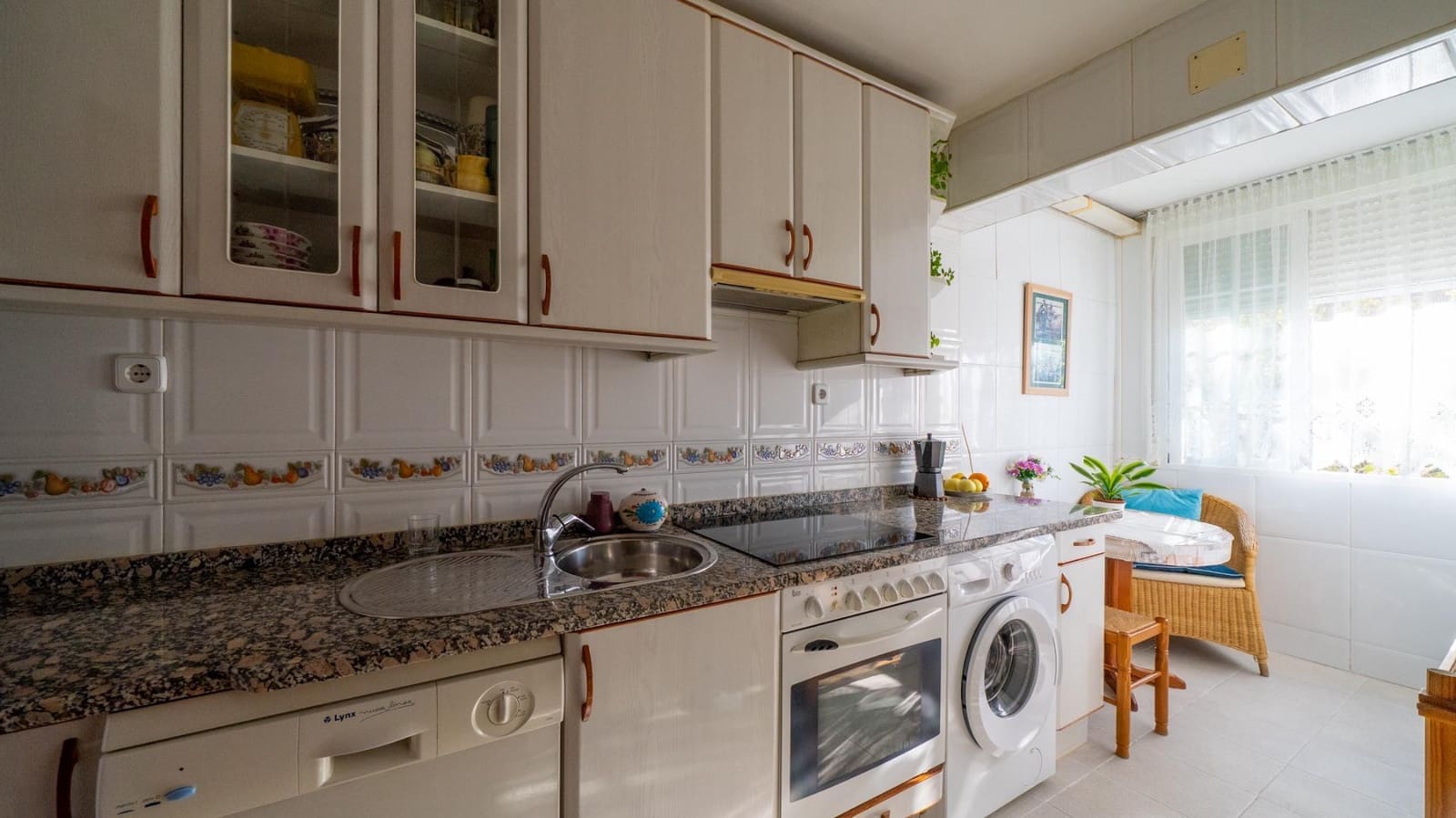 3 makuuhuone Asunto myytävänä paikassa Madrid kaupunki - 380 000 € (Ref: 9586495)