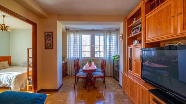 3 makuuhuone Asunto myytävänä paikassa Pilar, Madrid kaupunki - 380 000 € (Ref: 9586495)