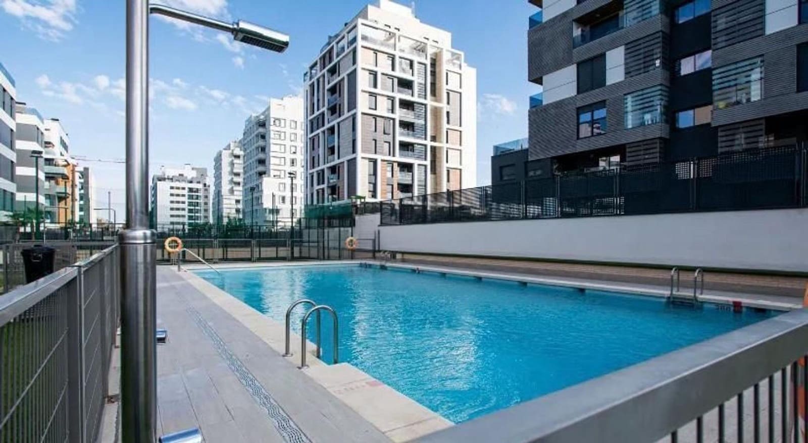 3 soveværelse Lejlighed til salg i Madrid by med swimmingpool - € 620.000 (Ref: 9586496)