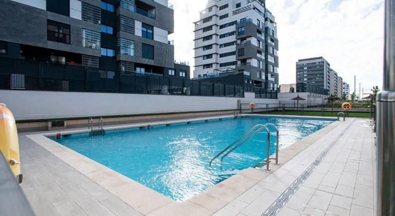 3 soveværelse Lejlighed til salg i Madrid by med swimmingpool - € 620.000 (Ref: 9586496)