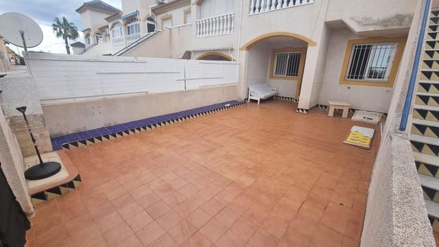 2 makuuhuone Bungalow myytävänä paikassa Parque Acuático - Sector 25, Torrevieja mukana uima-altaan - 135 000 € (Ref: 9591282)
