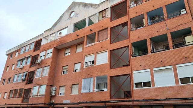 Apartamento de 4 habitaciones en Playa del Acequión, Torrevieja en venta - 136.900 € (Ref: 9591284)