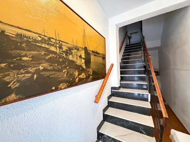 3 makuuhuone Huoneisto myytävänä paikassa Centro, Torrevieja - 159 000 € (Ref: 9591286)