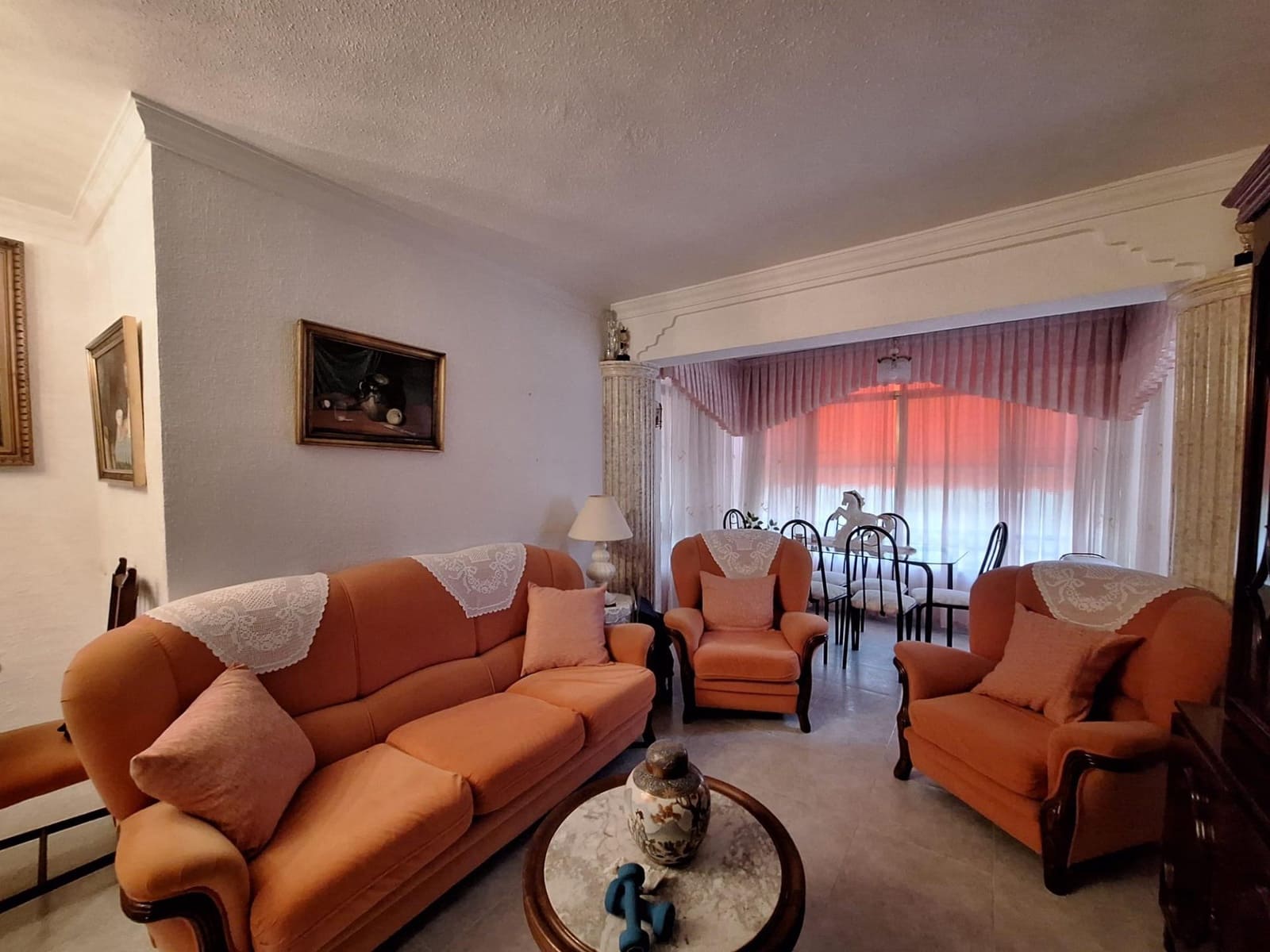 4 Zimmer Wohnung zu verkaufen in Alicante / Alacant Stadt mit Garage - 132.000 € (Ref: 9596131)