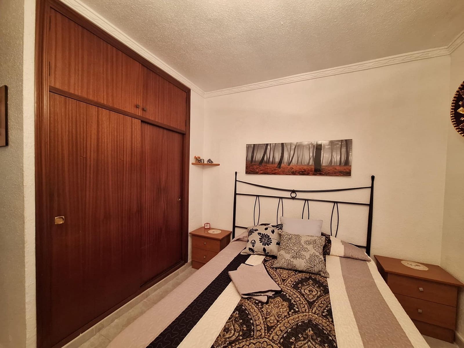 4 Zimmer Wohnung zu verkaufen in Alicante / Alacant Stadt mit Garage - 132.000 € (Ref: 9596131)