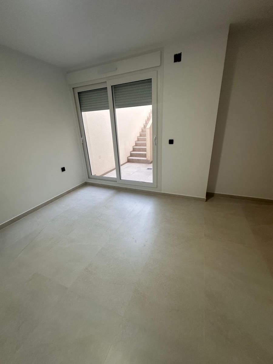 4 soverom Villa til salgs i Algorfa med garasje - € 770 000 (Ref: 9599540)