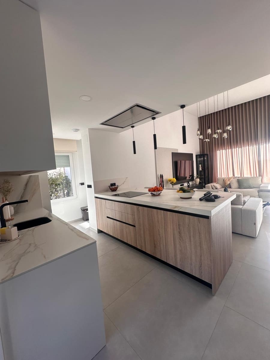 4 soverom Villa til salgs i Algorfa med garasje - € 770 000 (Ref: 9599540)