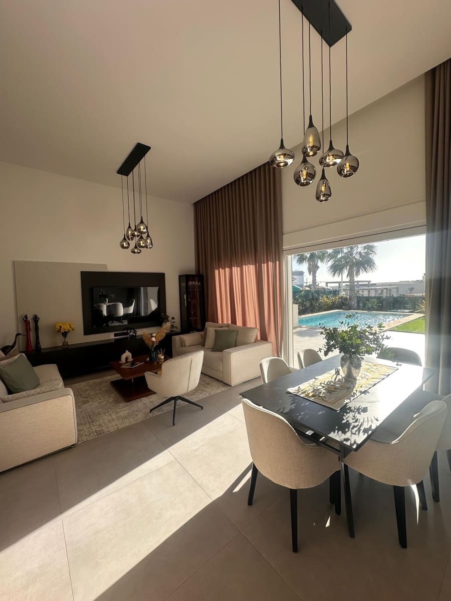 4 soverom Villa til salgs i Algorfa med garasje - € 770 000 (Ref: 9599540)