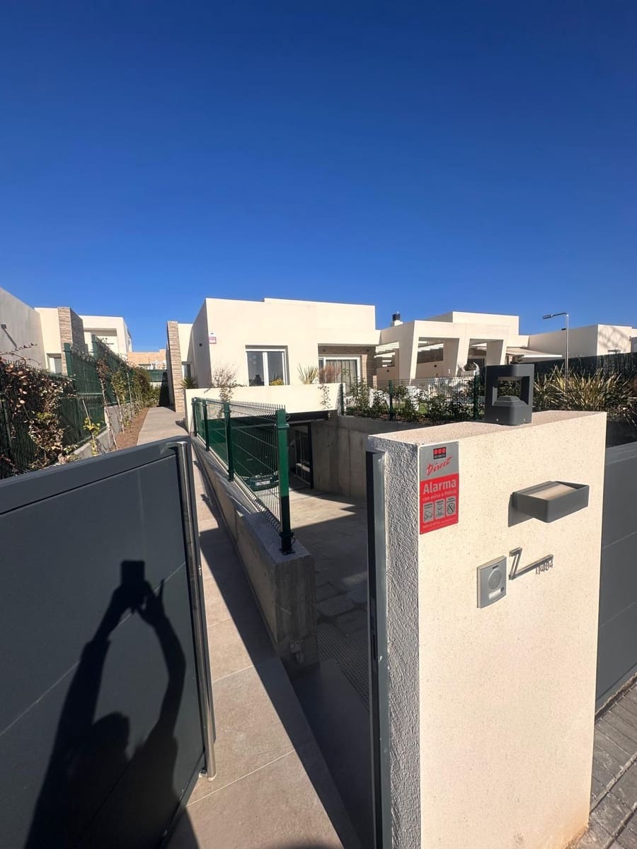 4 soverom Villa til salgs i Algorfa med garasje - € 770 000 (Ref: 9599540)