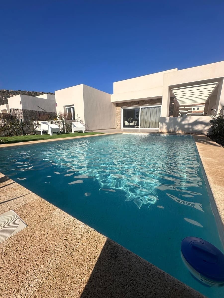 4 soverom Villa til salgs i Algorfa med garasje - € 770 000 (Ref: 9599540)