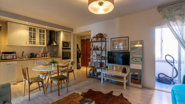 2 makuuhuone Asunto myytävänä paikassa Moscardó, Madrid kaupunki - 389 000 € (Ref: 9599541)