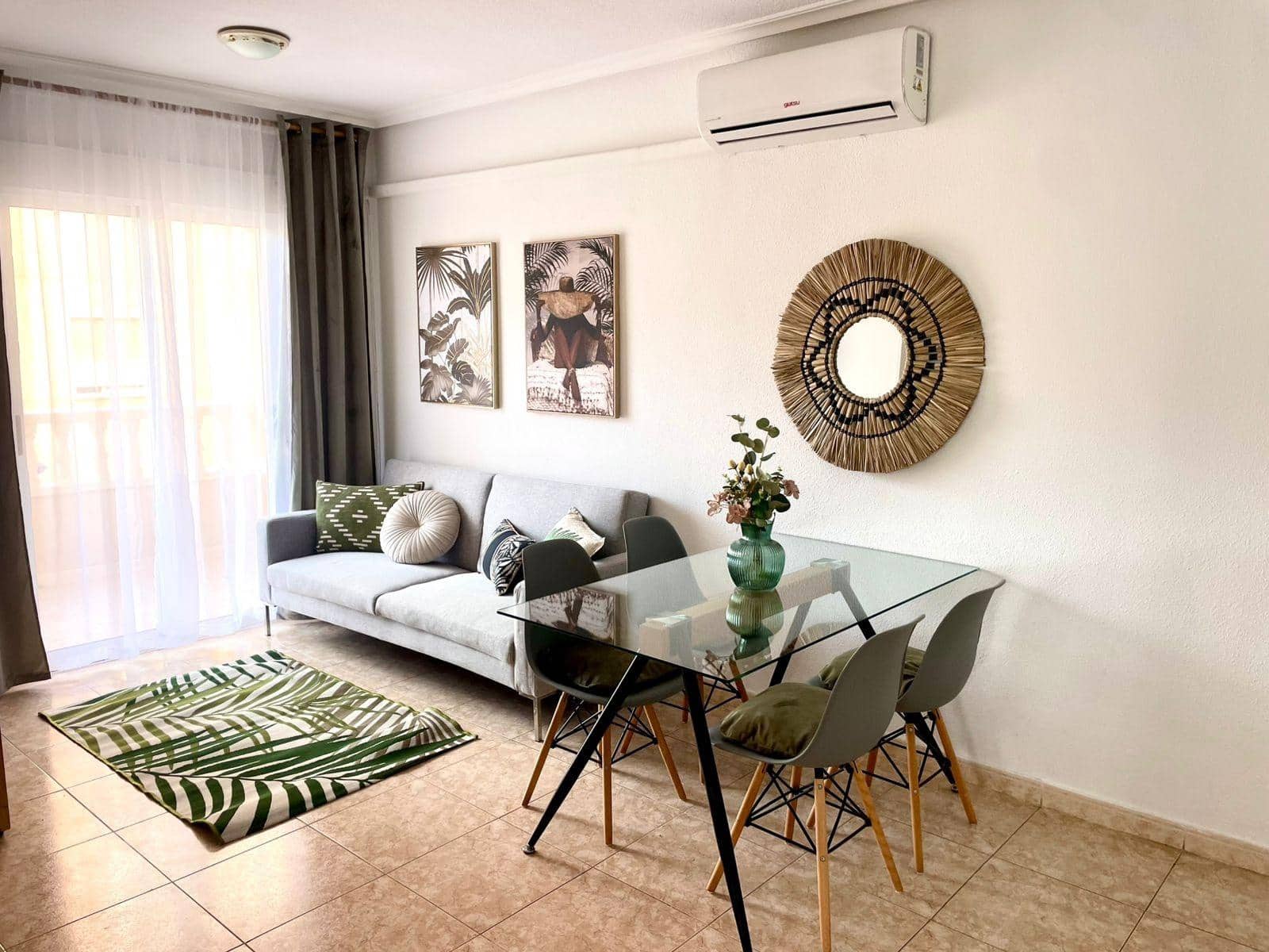 2 makuuhuone Huoneisto myytävänä paikassa Torrevieja - 129 900 € (Ref: 9599543)