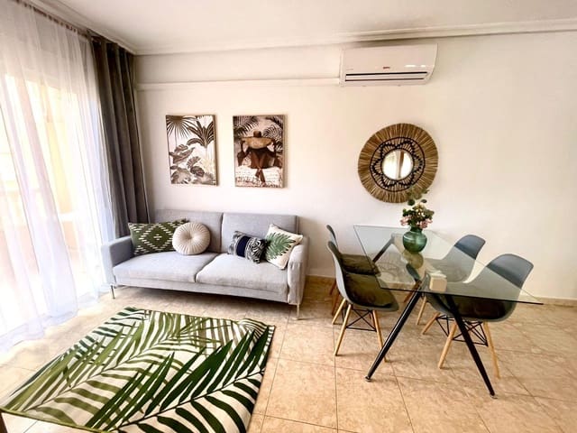 2 makuuhuone Huoneisto myytävänä paikassa Centro, Torrevieja - 129 900 € (Ref: 9599543)