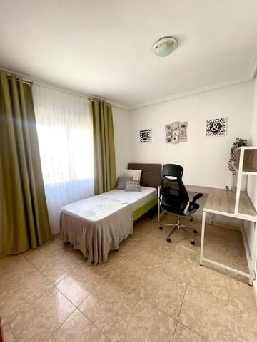 2 sovrum Lägenhet till salu i Centro, Torrevieja - 133 000 € (Ref: 9599543)