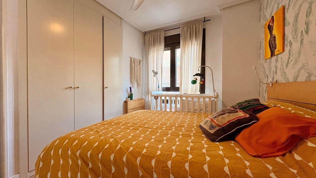 2 soverom Leilighet til salgs i Madrid by med svømmebasseng - € 650 000 (Ref: 9604967)