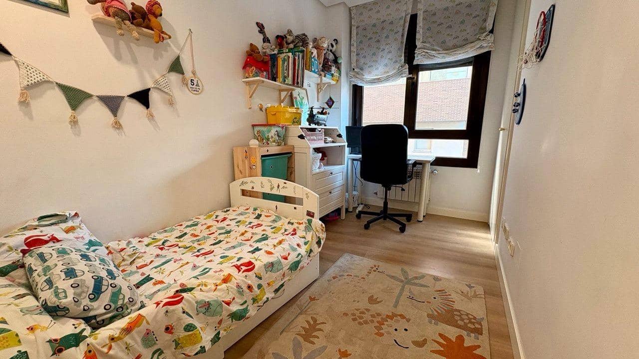 2 soverom Leilighet til salgs i Madrid by med svømmebasseng - € 650 000 (Ref: 9604967)