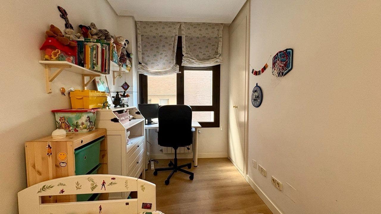 2 soverom Leilighet til salgs i Madrid by med svømmebasseng - € 650 000 (Ref: 9604967)