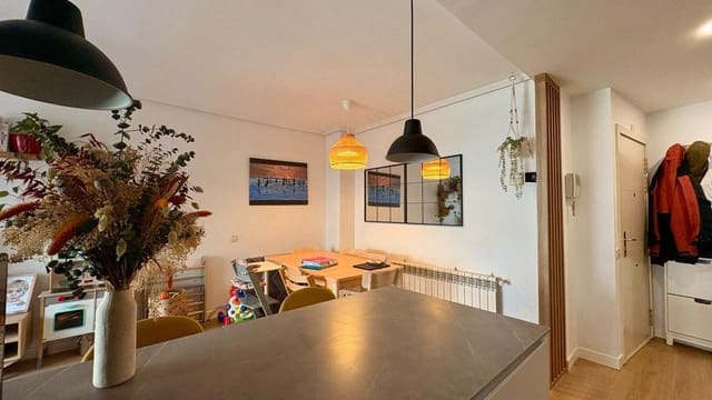 2 soverom Leilighet til salgs i Delicias, Madrid by med svømmebasseng - € 650 000 (Ref: 9604967)