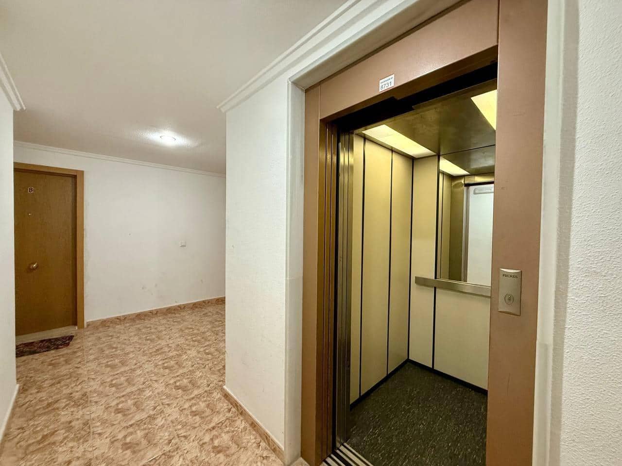 2 soveværelse Lejlighed til salg i Torrevieja - € 199.900 (Ref: 9604968)