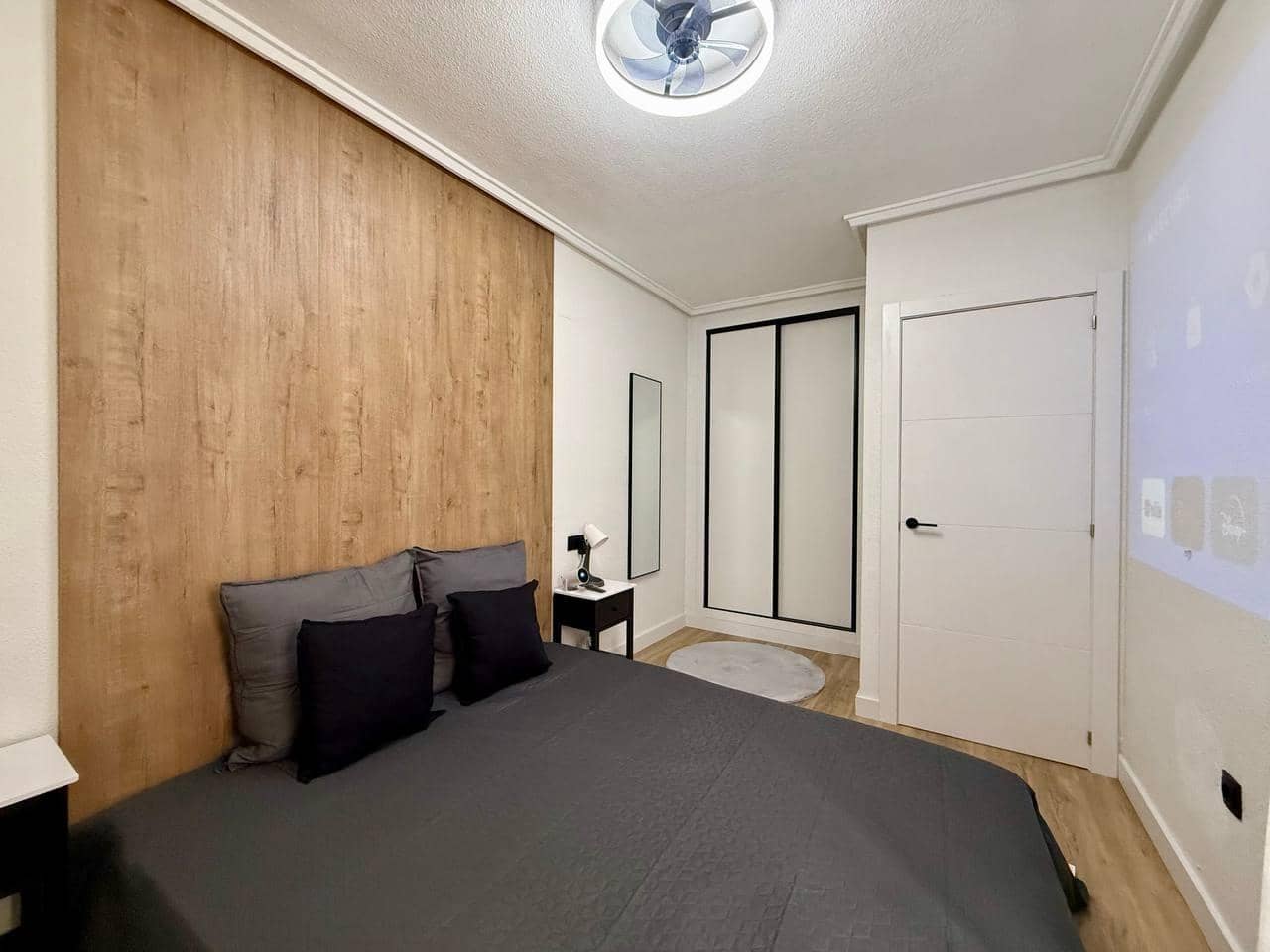 1 makuuhuone Huoneisto myytävänä paikassa Torrevieja - 167 900 € (Ref: 9604969)