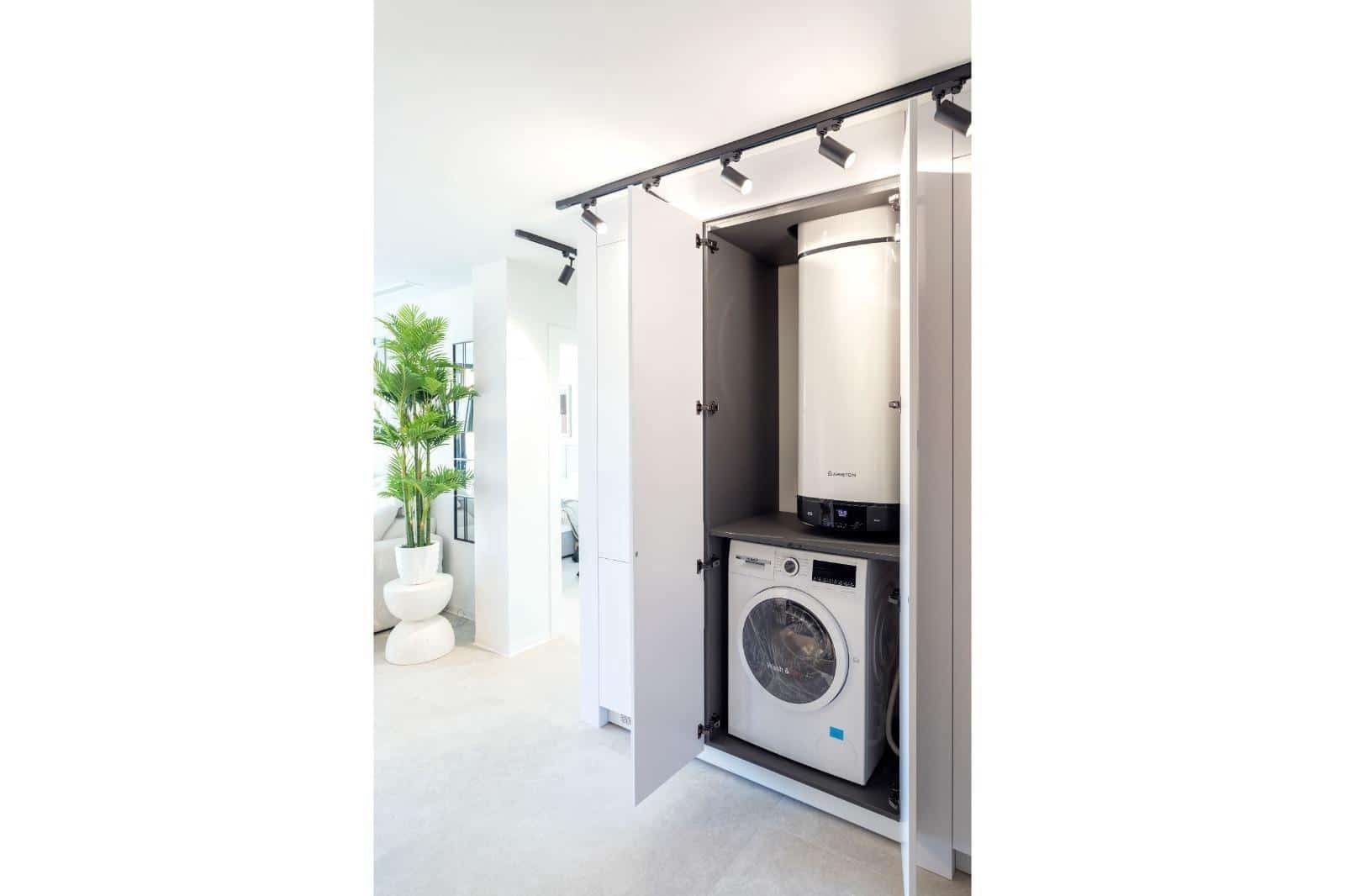 2 bedroom Apartment for sale in Finestrat with pool - € 500,000 (Ref: 9604970)