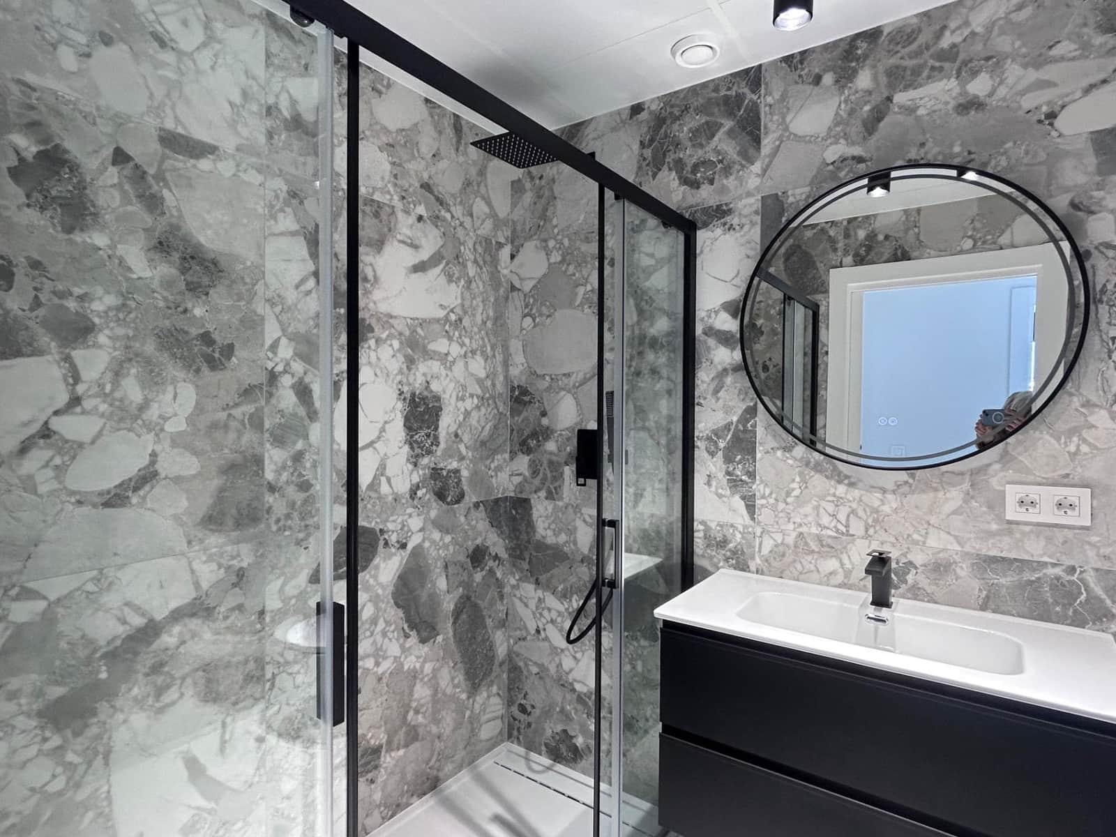 2 bedroom Apartment for sale in Finestrat with pool - € 500,000 (Ref: 9604970)