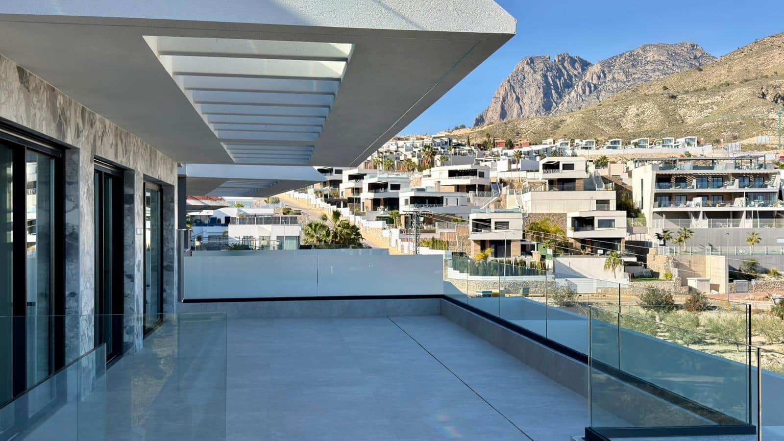2 sovrum Lägenhet till salu i Finestrat med pool garage - 469 000 € (Ref: 9604970)