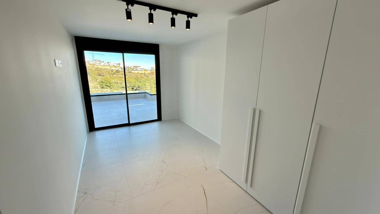 2 sovrum Lägenhet till salu i Finestrat med pool garage - 469 000 € (Ref: 9604970)