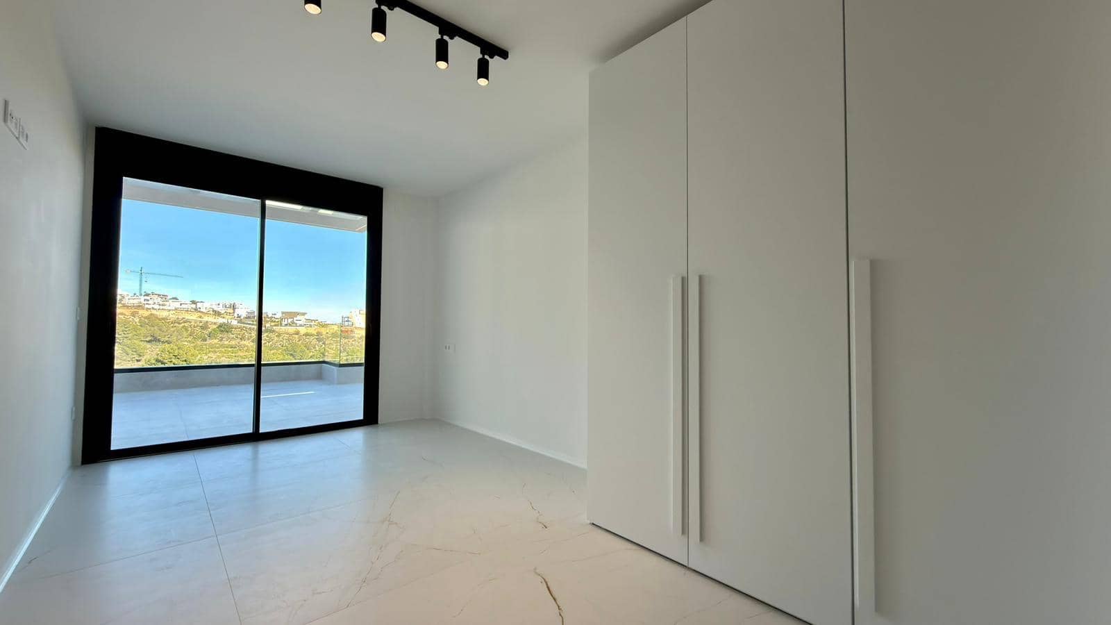 2 sovrum Lägenhet till salu i Finestrat med pool garage - 469 000 € (Ref: 9604970)