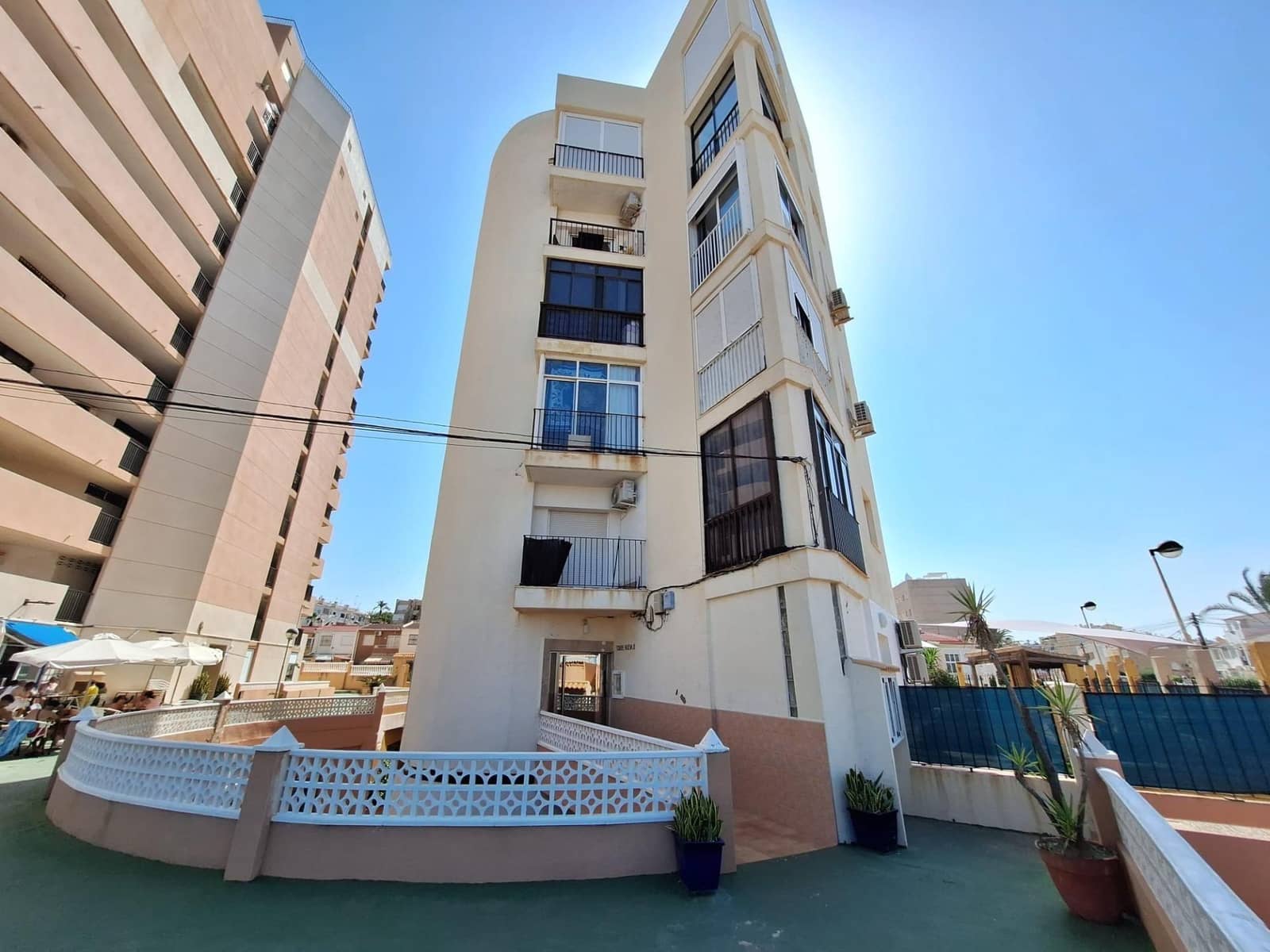 1 chambre Studio à vendre à Torrevieja - 115 900 € (Ref: 9608061)