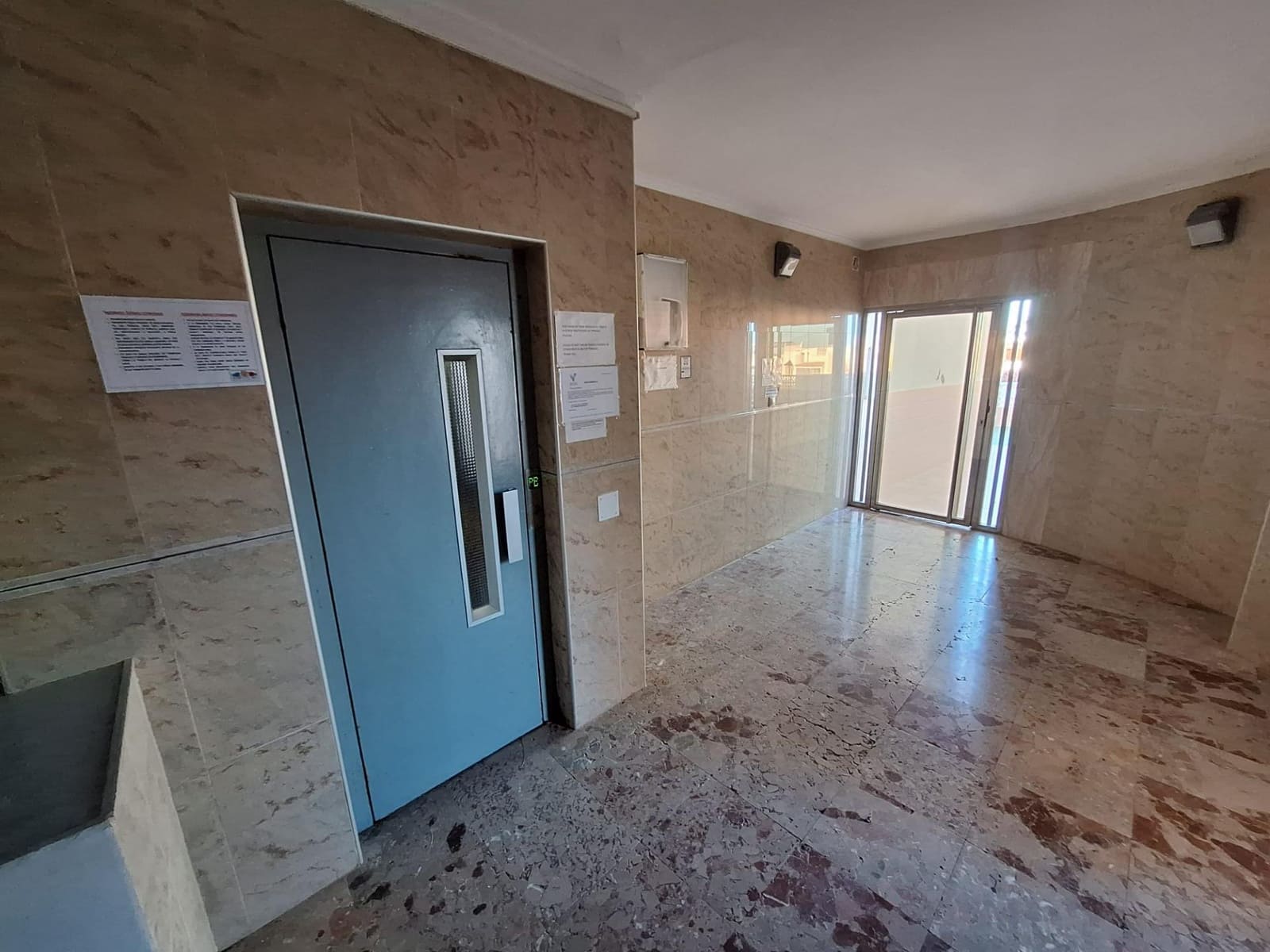 1 chambre Studio à vendre à Torrevieja - 115 900 € (Ref: 9608061)