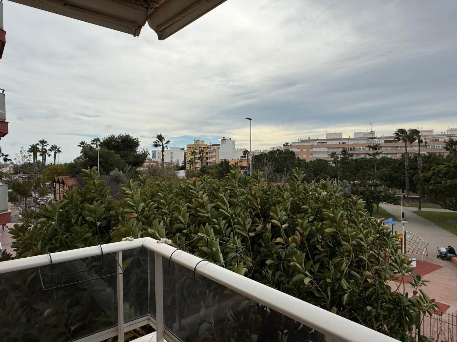 1 sovrum Lägenhet till salu i Torrevieja - 139 000 € (Ref: 9608064)