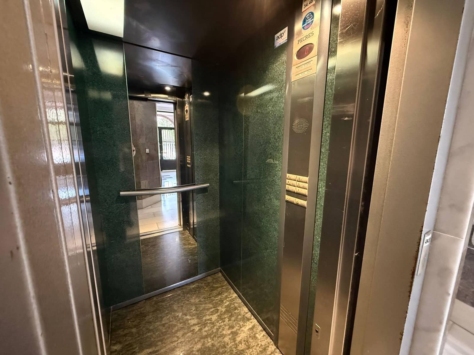 1 sovrum Lägenhet till salu i Torrevieja - 139 000 € (Ref: 9608064)