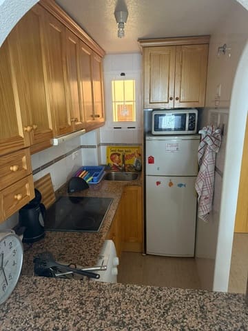 2 makuuhuone Huoneisto myytävänä paikassa Centro, Torrevieja mukana uima-altaan - 106 900 € (Ref: 9608066)