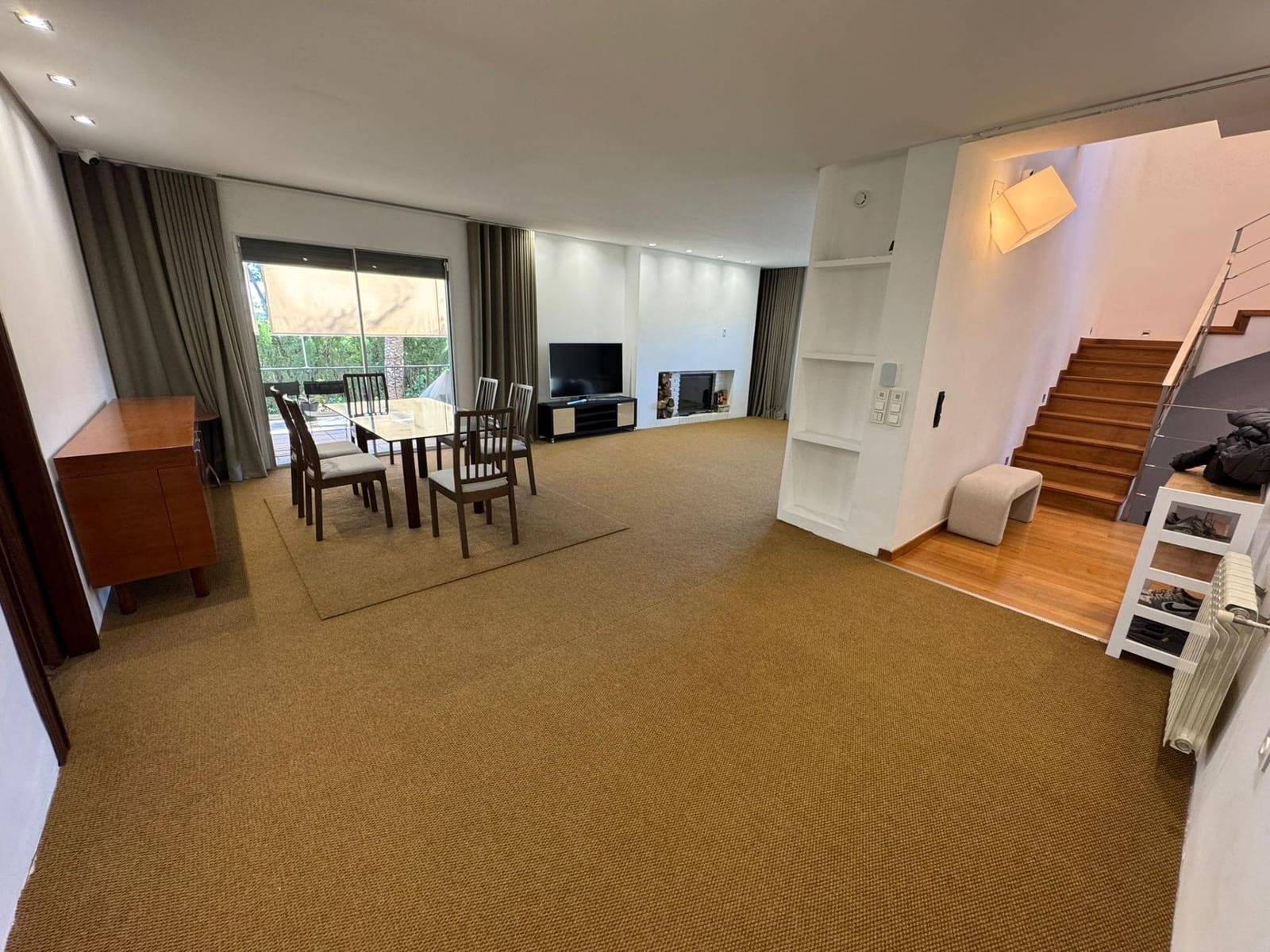 8 sypialnia Willa na sprzedaż w Riba-roja de Turia z basenem garażem - 930 000 € (Ref: 9611533)