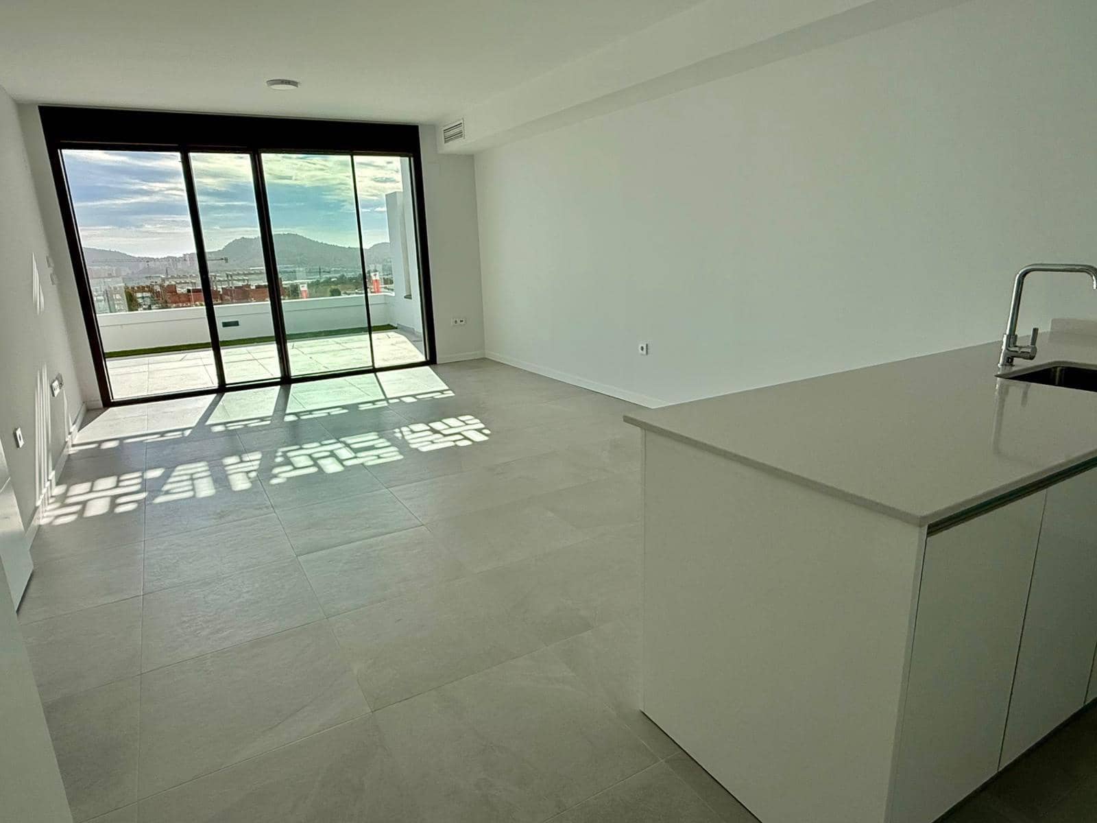 2 soveværelse Lejlighed til salg i Finestrat med swimmingpool - € 430.000 (Ref: 9611535)