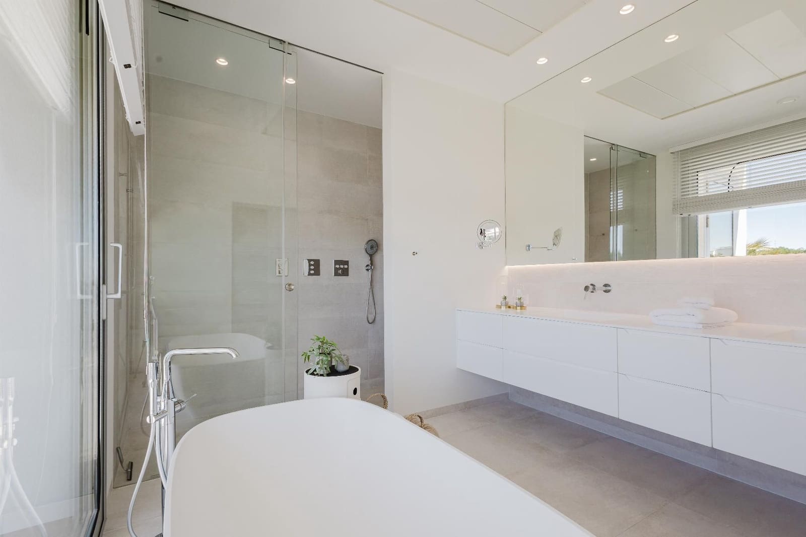 5 sovrum Villa till salu i Las Colinas Golf med pool garage - 2 700 000 € (Ref: 9611537)