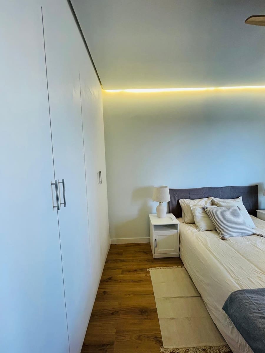 Studio til salgs i Madrid by med svømmebasseng garasje - € 385 000 (Ref: 9615457)