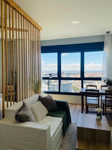 Studio til salgs i Madrid by med svømmebasseng garasje - € 385 000 (Ref: 9615457)