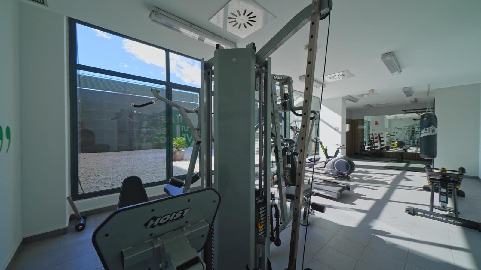 Studio til salgs i Madrid by med svømmebasseng garasje - € 385 000 (Ref: 9615457)