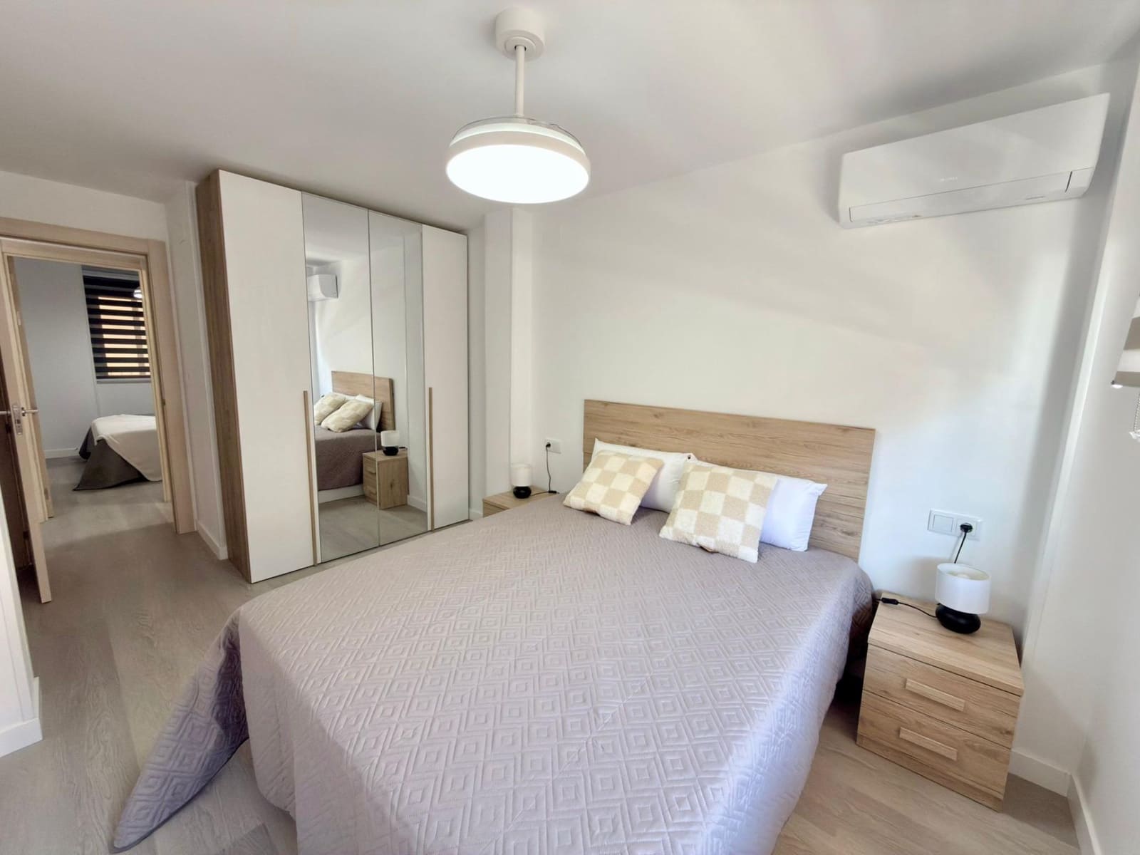 3 bedroom Apartment for sale in Alicante / Alacant city - € 399,000 (Ref: 9615459)