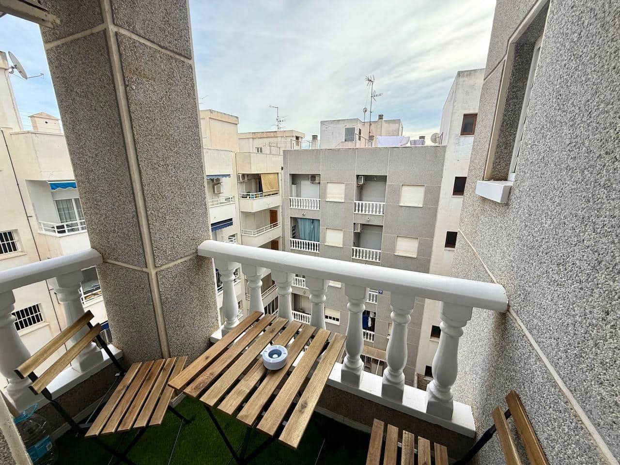Apartamento de 1 habitación en Torrevieja en venta - 139.900 € (Ref: 9615461)
