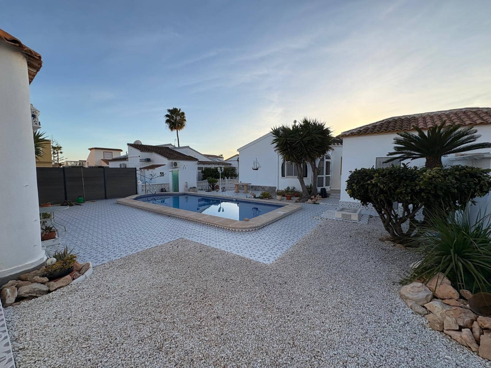 Adosado de 2 habitaciones en La Florida en venta con piscina - 260.000 € (Ref: 9615468)