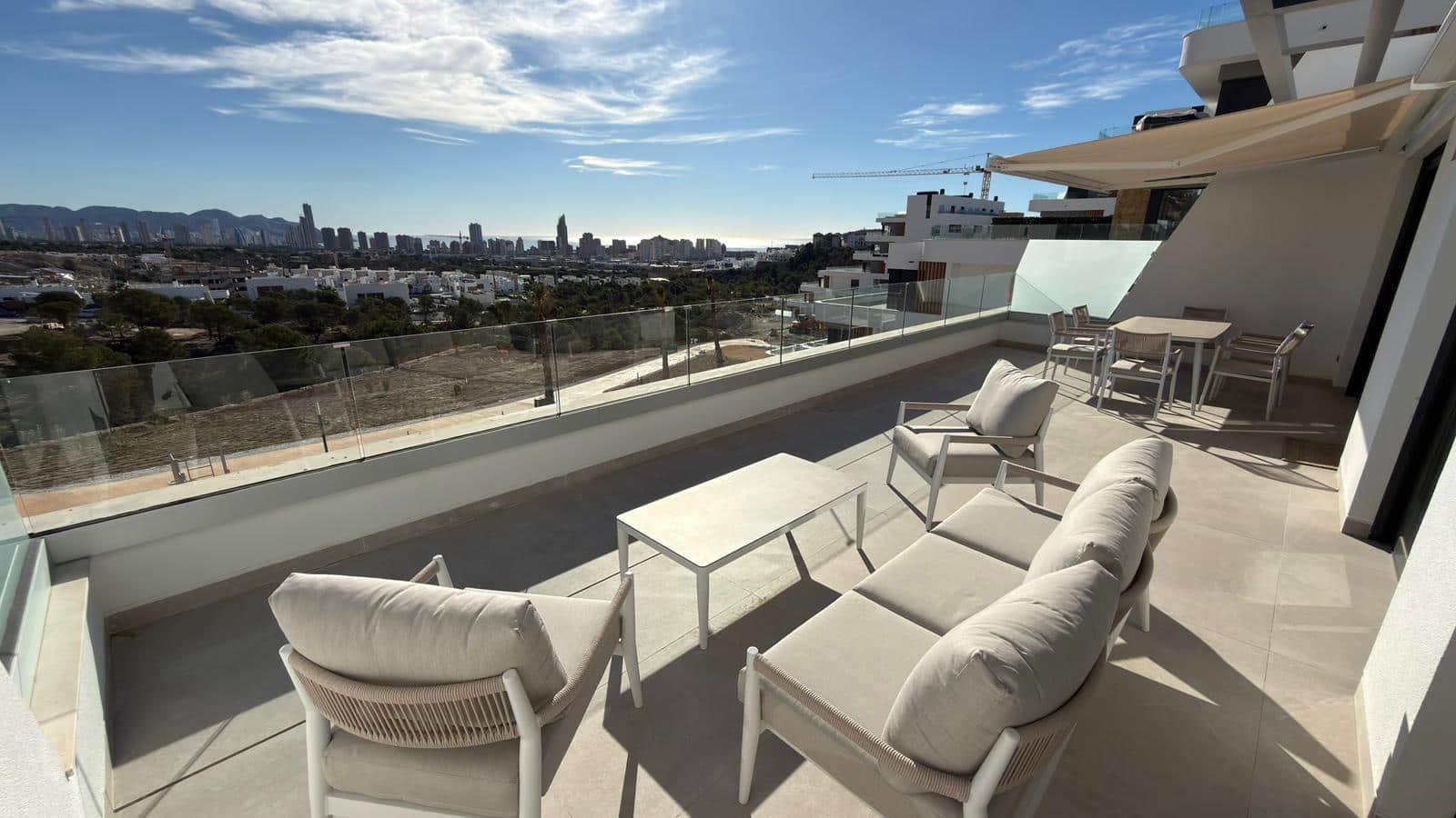 2 slaapkamer Flat te koop in Finestrat met zwembad - € 495.000 (Ref: 9619228)