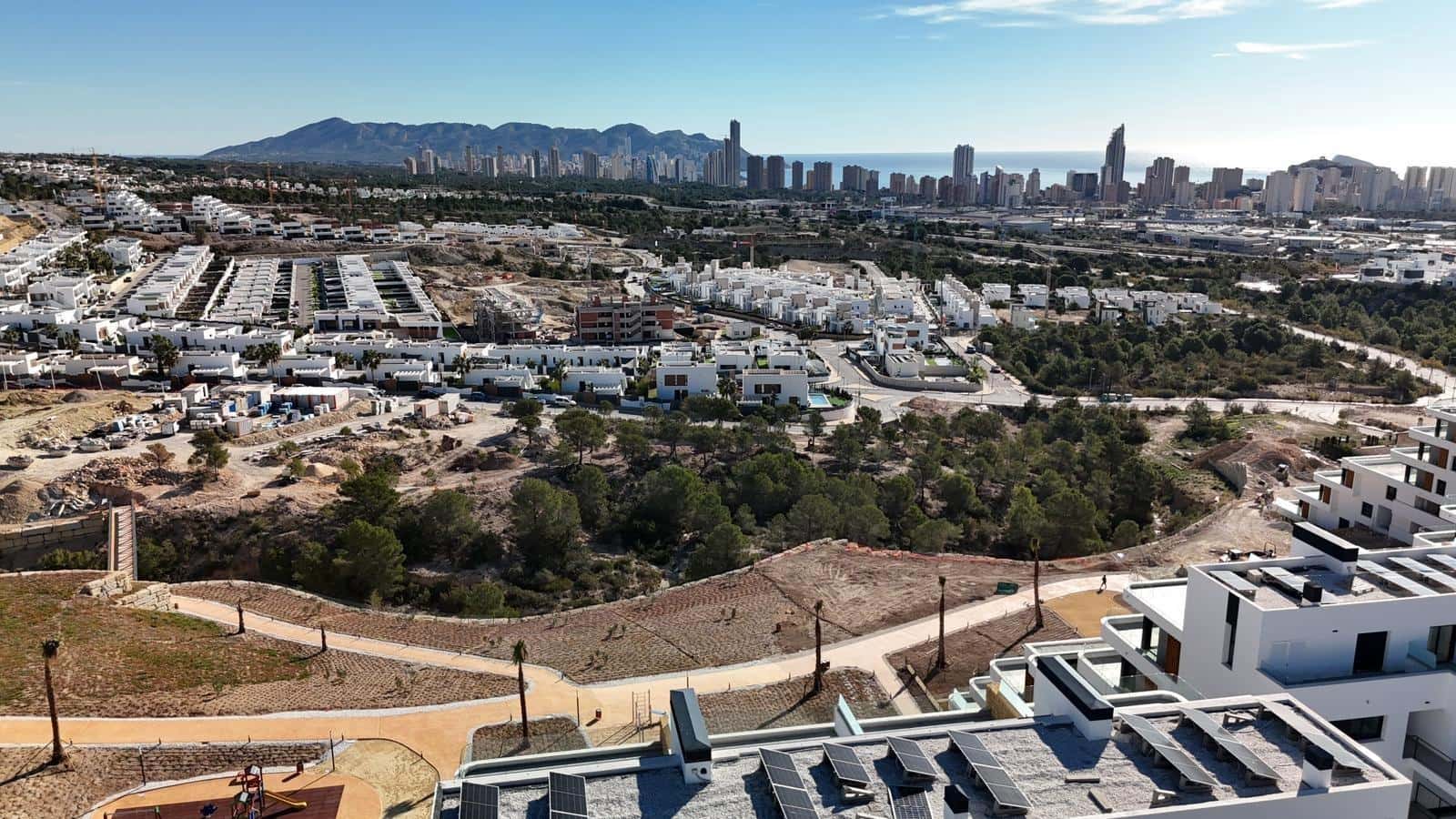 2 slaapkamer Flat te koop in Finestrat met zwembad - € 495.000 (Ref: 9619228)