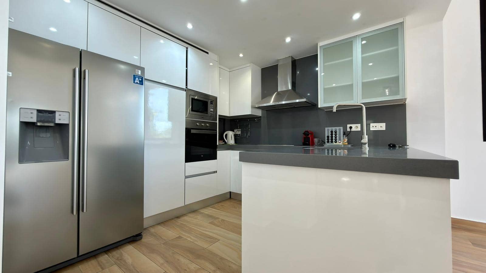 3 bedroom Villa for sale in Polop with pool - € 540,000 (Ref: 9619229)